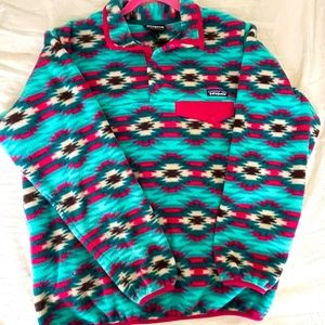 Women's Synchilla Snap-TFleece Pullover. Large Preowned. Excellent condition.